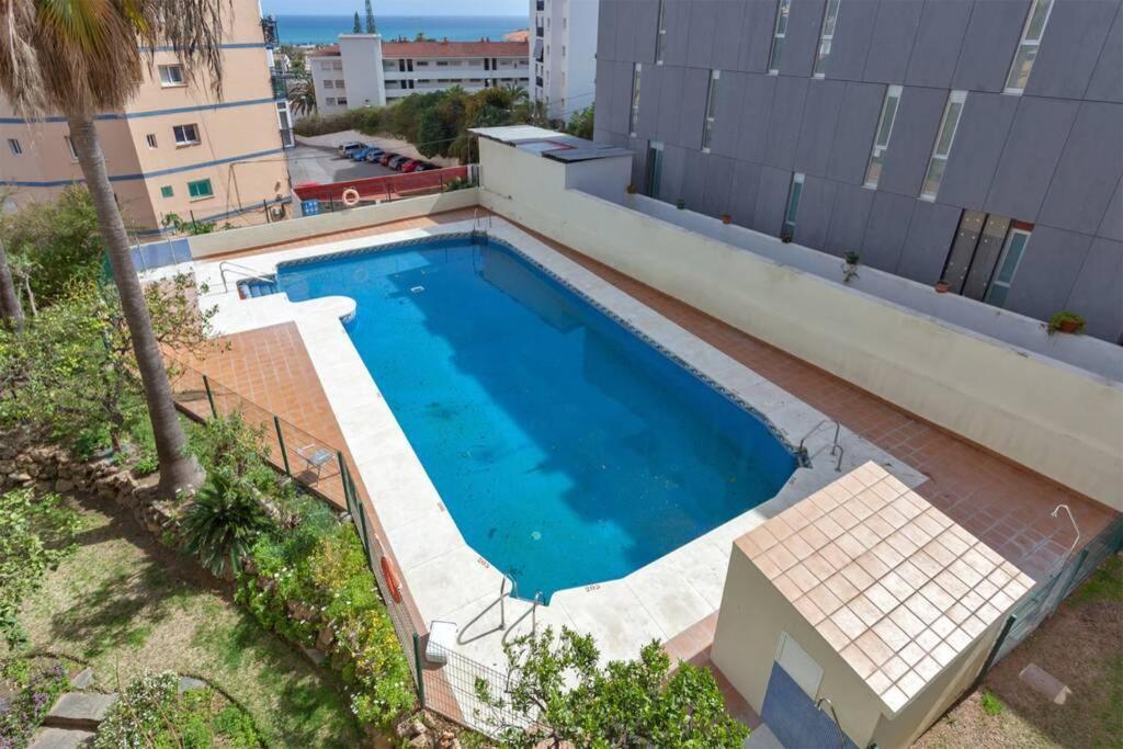 Puertosol 33 - 2 Bed Apartment, Beach Puerto Marina 베날마데나코스타 외부 사진